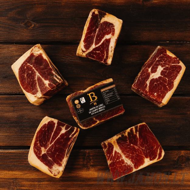 Jamón Ibérico de Cebo de Campo Benito – iškaulintas kumpis 1