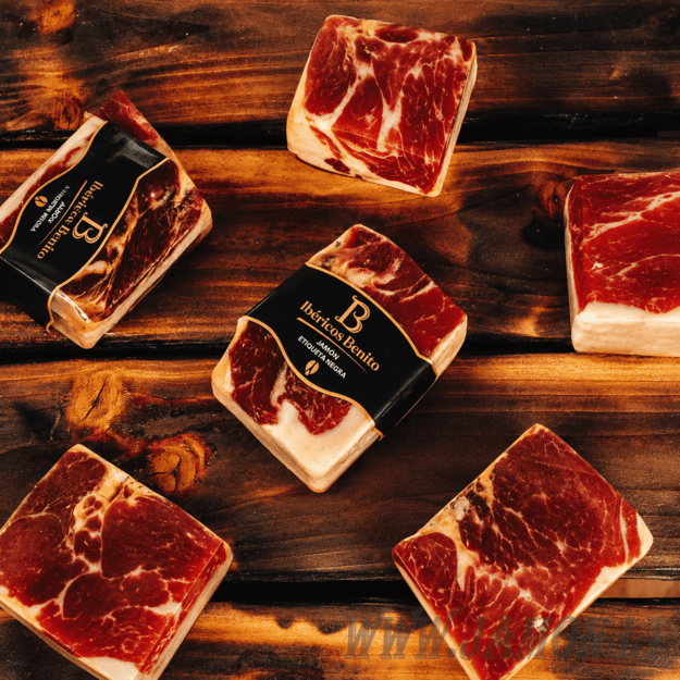 Jamon Etiqueta Negra iškaulintas 1