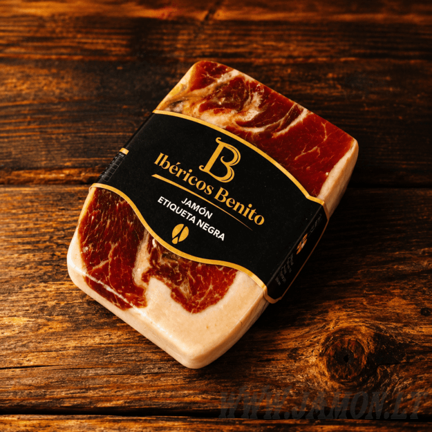 Jamon Etiqueta Negra iškaulintas
