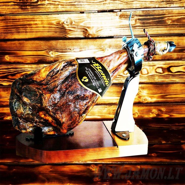 Jamon Iberico de cebo de campo Benito  (Ham)